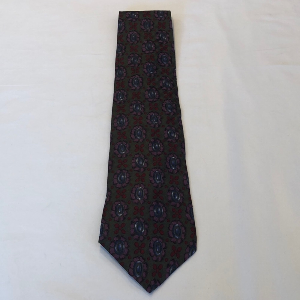 Green Domani tie new without tags